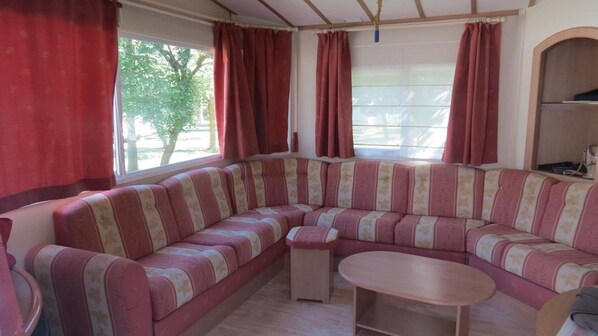 Mobile Home (3/4 personnes) | Living room