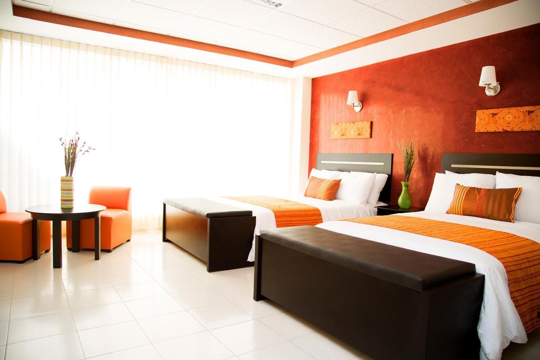 Roupas de cama premium, edredons de pluma, escrivaninha