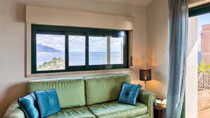 Apartment, 2 Bedrooms, Terrace, Sea View | Living area - Terrasse Sur Isola Bella (Taormina)