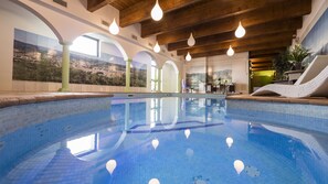 Seasonal outdoor pool, open 9:30 AM to 8:00 PM, sun loungers - Borgo di Celle (Città di Castello)