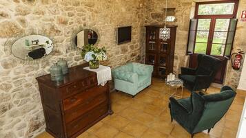 Khu tiếp khách ở sảnh