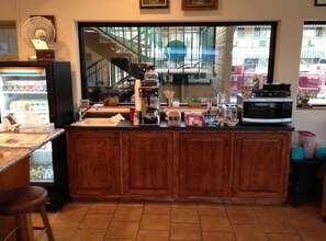 Dining - Americas Best Value Inn (North Platte)