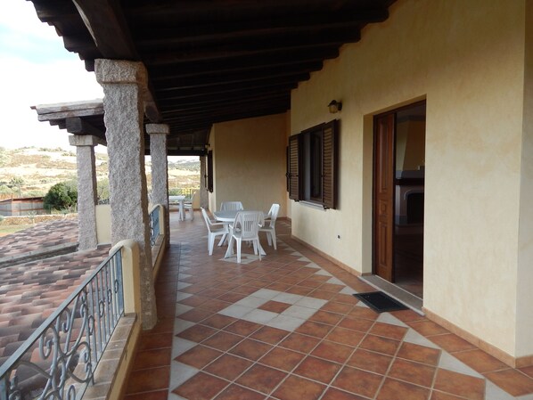 Departamento, 3 habitaciones | Terraza o patio