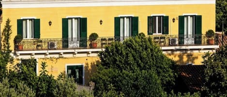 Façade de lâhĂ©bergement