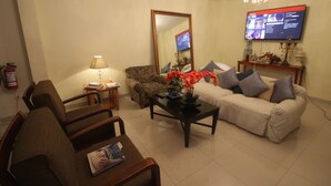 Unclassified image, 3 of 44, button - Hotel del Angel (Guadalajara)