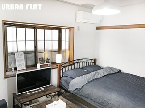 Villa Comfort - 1 dubbelsäng med bäddsoffa - icke-rökare - utsikt mot innergården | Utsikt från rummet