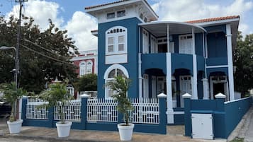 Voorkant van accommodatie