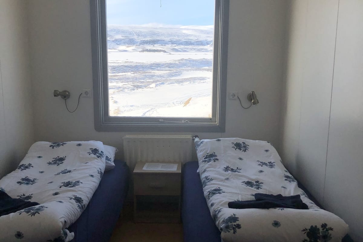 Zweibettzimmer, Gemeinschaftsbad