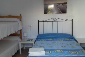 2 bedrooms, Internet, bed sheets