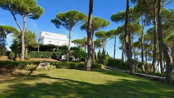 Enceinte de lâhĂ©bergement