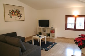 Smart TV, DVD player
