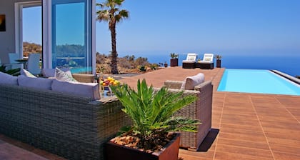 Exceptional architect villa with stunning sea views and infinity pool