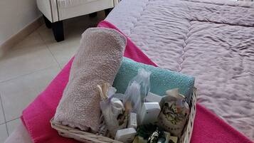 2 chambres, bureau, fer et planche Ă repasser, Wi-Fi