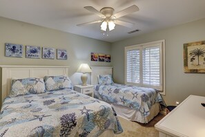 2 bedrooms, iron/ironing board, Internet, bed sheets