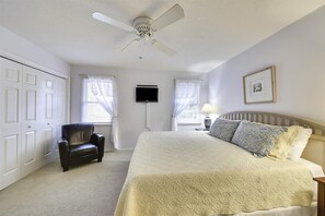 3 bedrooms, iron/ironing board, Internet, bed sheets