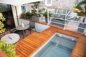 Suite - 1 kingsize-seng - ikke-ryger - boblebad | Udsigt fra balkon