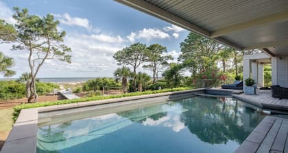 $ 500 OFF viikkovuokraus! Quintessential Oceanfront Beach House! Tämä koti uudistettiin laajasti