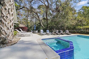 Beheizter Pool