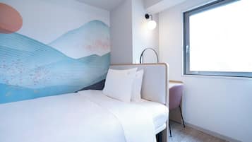 Free WiFi, bed sheets