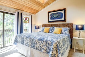 2 bedrooms, desk, iron/ironing board, Internet - Sunset Rentals | Beachwalk 109 (Hilton Head Island)