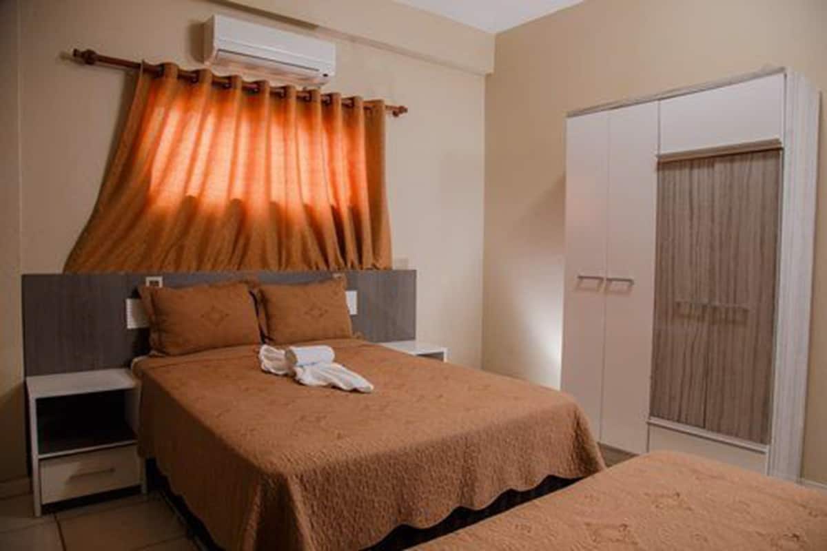 Wifi gratis y ropa de cama