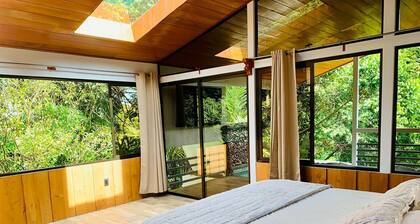 Epic Adventure Lodge