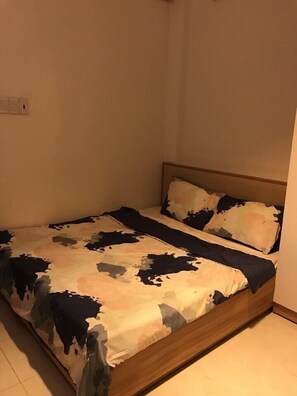 1 bedroom, desk, iron/ironing board, free WiFi - Ivy Apartment (Ho Chi Minh City)