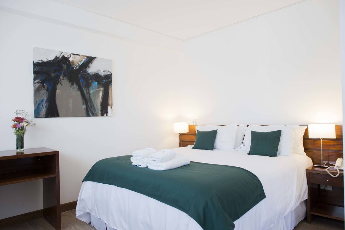 Apartment, Multiple Beds, Non Smoking, City View | Blackout drapes, bed sheets