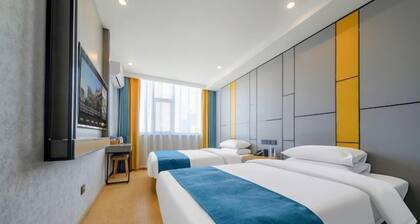Mingyang Hotel (Taiyuan South Station Shanxi University Store)