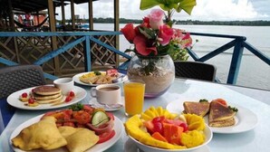 Desayuno
