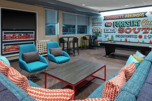 Lobby - TRU By Hilton Crossett (Crossett)