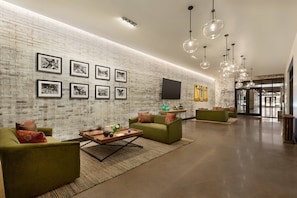 Lobby sitting area - Residence Inn by Marriott Missoula Downtown (Missoula)