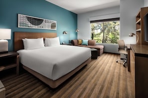 Premium bedding, in-room safe, desk, laptop workspace