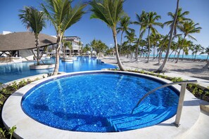 Outdoor spa tub - Hyatt Ziva Cap Cana - All Inclusive (Punta Cana)