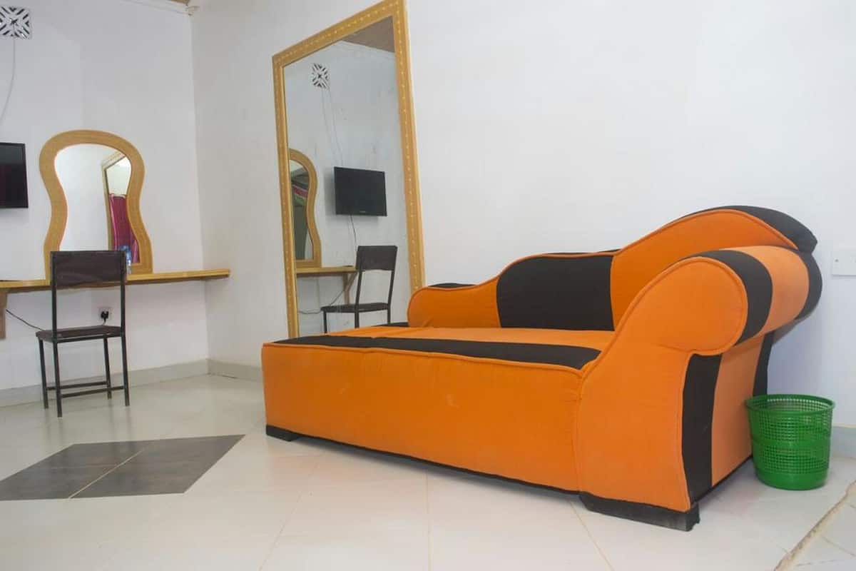 3 habitaciones, wifi gratis y acceso para silla de ruedas
