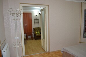 2 bedrooms, free WiFi