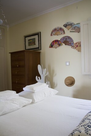 3 Schlafzimmer, Bügeleisen/Bügelbrett, Internetzugang, Bettwäsche
