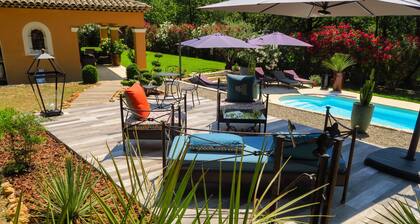 Provencal house of well-being and tranquility