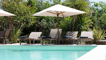 Piscine extérieure, piscine chauffée