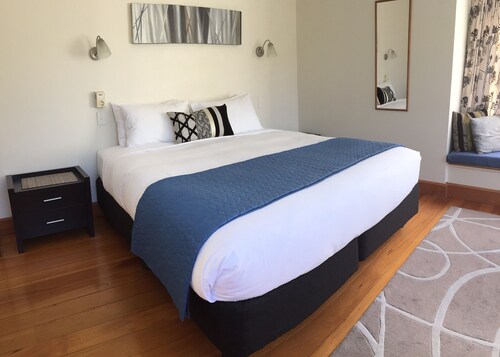 Lemon Tree Cottage, ideal for families or couples