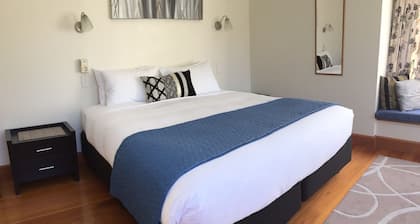 Lemon Tree Cottage, ideal for families or couples