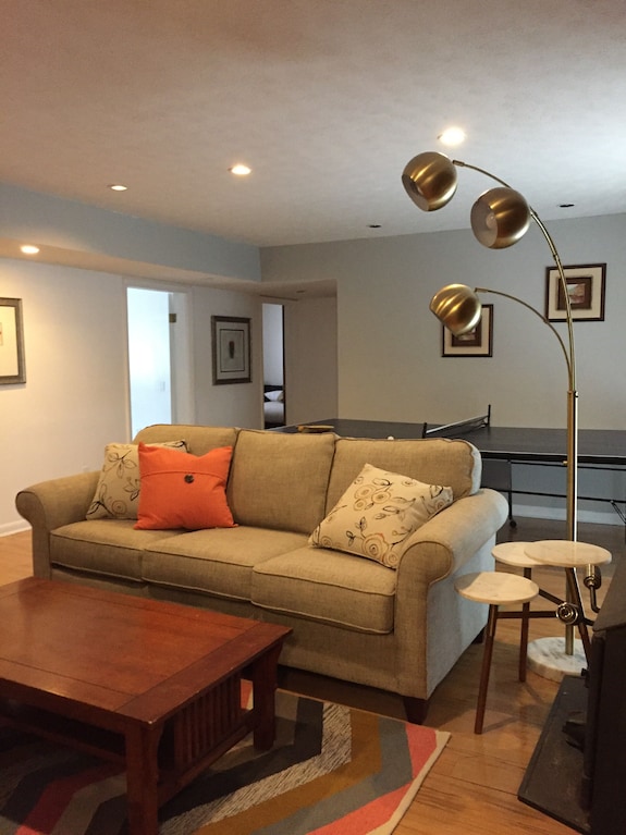 Great Five-bedroom Massanutten Lodge For You To Relax -Military Discounts Avail - Massanutten, VA