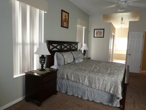 5 camere, ferro/asse da stiro, culla da viaggio, Wi-Fi gratuito