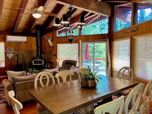 Interior - North Lake Tahoe, Mountain/Lake Views, Hot tub, Walk to Beaches, Vacation Rental (Tahoe Vista)