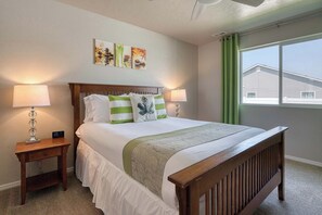 4 bedrooms, desk, iron/ironing board, WiFi