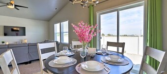 Newer 4BR Ping Pong | BBQ | Playroom | Garage