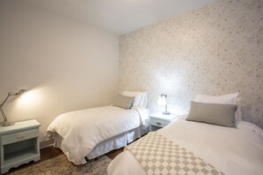 2 chambres, fer et planche Ă repasser, Wi-Fi, literie fournie