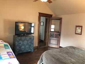 6 chambres, fer et planche à repasser, Wi-Fi, literie fournie