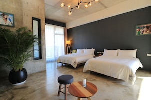 Ropa de cama de alta calidad, cubrecamas y cortinas blackout 
