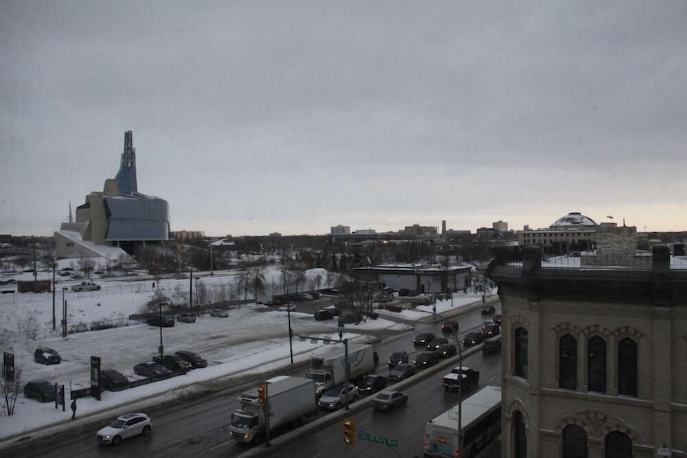 Humphry Inn & Suites, Downtown Winnipeg photo 6